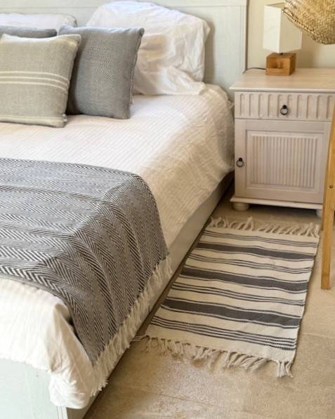 Fußmatte mit fransösichem Streifen 50 cm x 80 cm