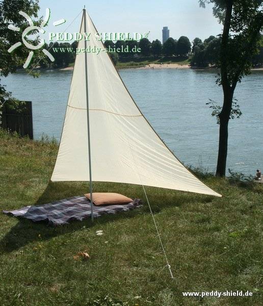 Camping-Freizeit-Sonnensegel 300 x 300 x 250 cm - Farbe hell elfenbein